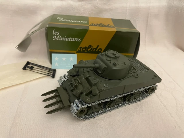 SOLIDO MILITAIRE CHAR SHERMAN M4 A3 OCCASION TRES BON ETAT SANS BOITE