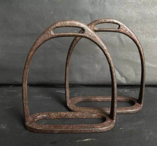 Rare Old Vintage Hand Forged Rustic Iron Horse Paddle Feet Stirrup Pair