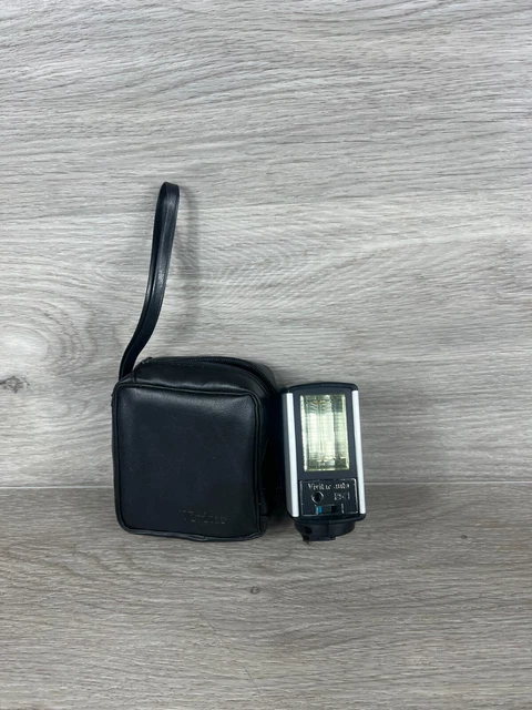 Vivitar Auto 252 Black/Silver Ultra-Compact Shoe Mount Electronic Flash w/ Case