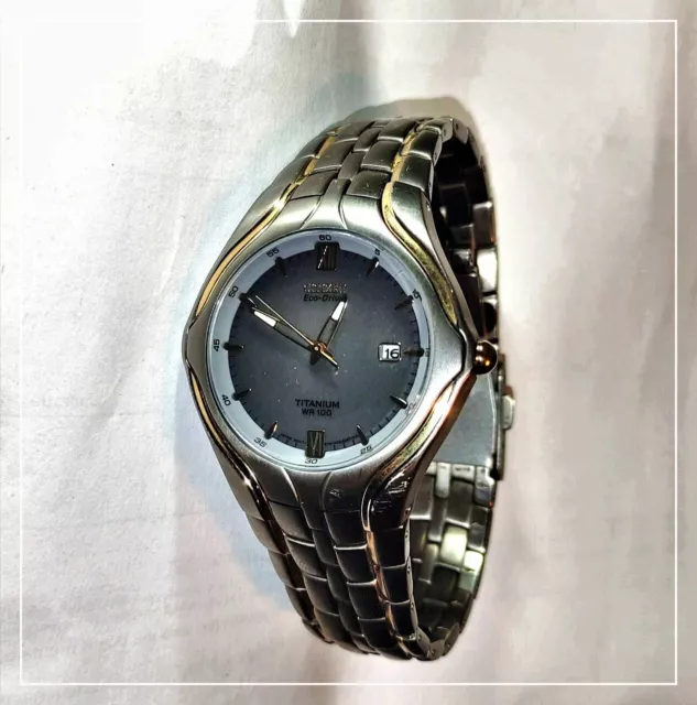 # Citizen Eco-Drive Titan GN-4W-S Herren Datum 100m Wr Uhr Original Armband