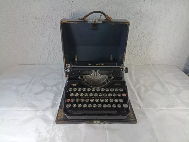 portable typewriter Schreibmaschine Continental Wanderer-Werke Chemnitz