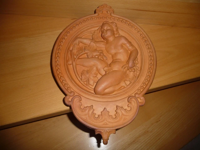 Antike Kachel Putto Ton 19.Jhdt