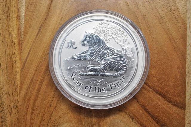 2010 Australia silver lunar year of the Tiger 5 oz  GEM/BU