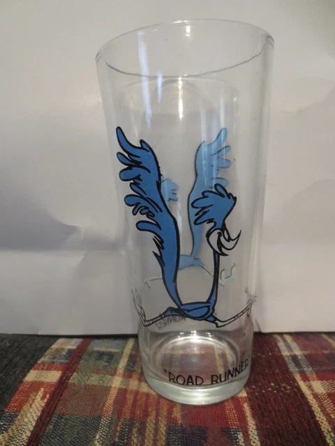 Road Runner Pepsi 1973 Glass, Error, No "beep beep" !!!