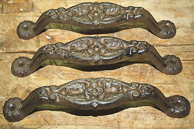 2 Cast Iron Antique Style Heavy Duty Barn Handle Gate Pull Shed Door Handles