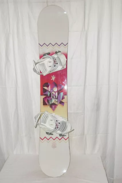 Salomon " Lotus " Top Damen Freestyle Snowboard 151 Cm + Elfgen Bindung