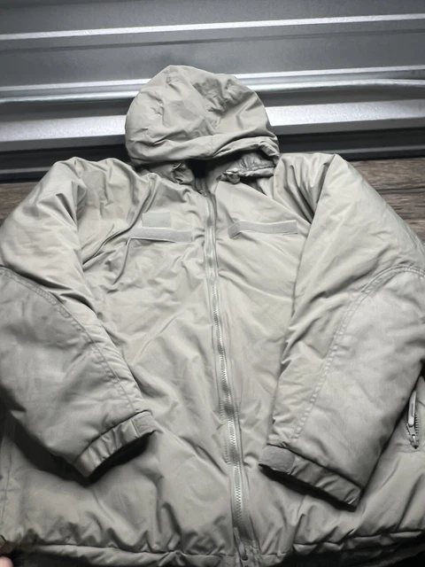 USGI Extreme Cold Weather Parka, ECWCS Gen III Level 7 Large Regular Warm EUC