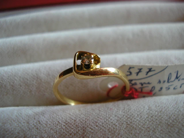 Bague Dame Or Jaune 18 Carats Avec Diamant Solitaire - Taille 52/53 Verte