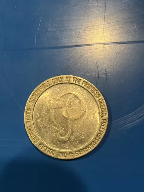 Collectible $1 The Princess Casino Souvenir Chip Token Bahamas