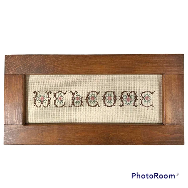 Beautiful Vintage 1992 Country Style Crosstitch Welcome Sign In Solid Wood Frame
