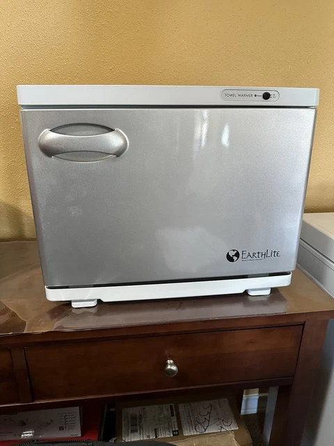 Earthlite Towel Warmer with UV Sterilizer