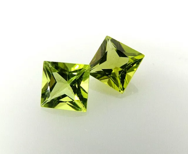 1x Peridot - Princess facettiert 6,0x6,0mm (PE038)