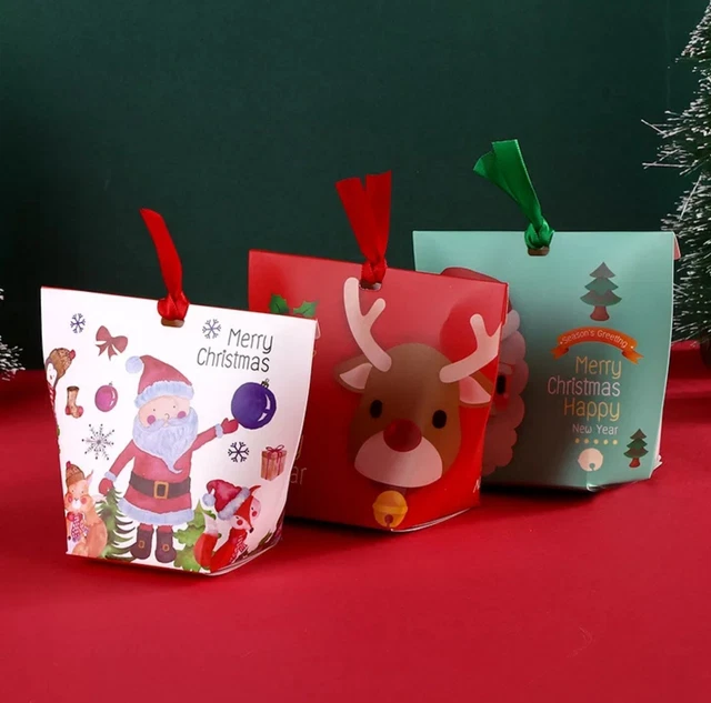 Scatole regalo di Natale caramelle e biscotti regalo Babbo Natale alce e albero stampate
