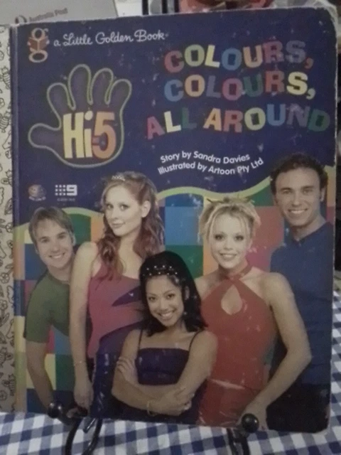 HI-5 COLOURS, COLOURS, ALL AROUND Little Golden Book 2001 New York GC+ ...