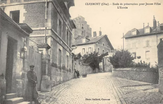 Cpa 60 Clermont Ecole De Preservation Pour Jeunes Filles Entree