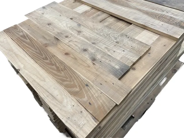 1m2 Reclaimed Pallet Wood | Sanded | Wall Cladding |Aged Weathered Rustic Finish