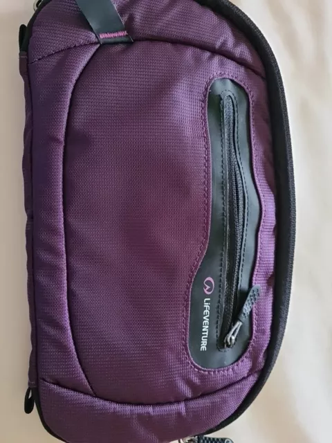 RFID Travel Wallet. Safe Way To Carry Passport And Cards. Violet Excellent Cond