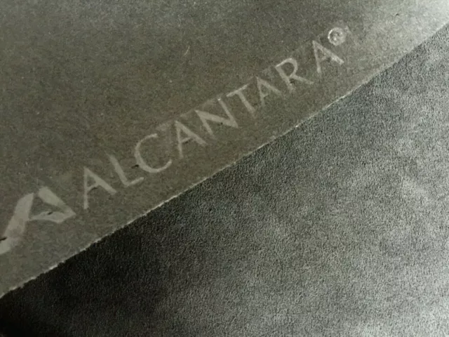 ORIGINAL TISSU ALCANTARA panneau noir profond - noir profond - étanche à la  lumière 150 cm de large EUR 84,90 - PicClick FR