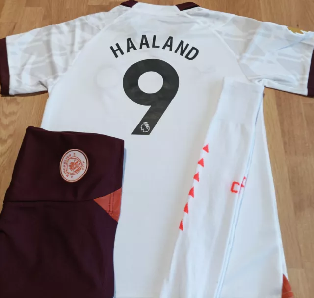 Haaland Manchester City belle tenue complète White Away 2024 choix de 8 à 14 ans