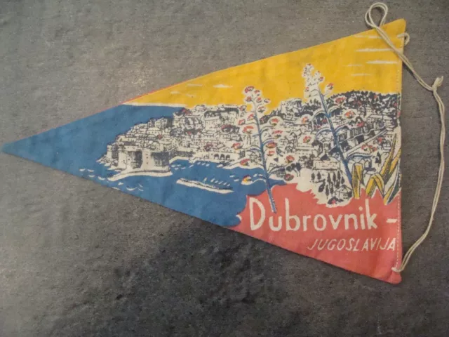 VINTAGE - Fanion - DUBROVNIK - JUGOSLAVIJA - En tissu - 19,5 cm - 2 photos