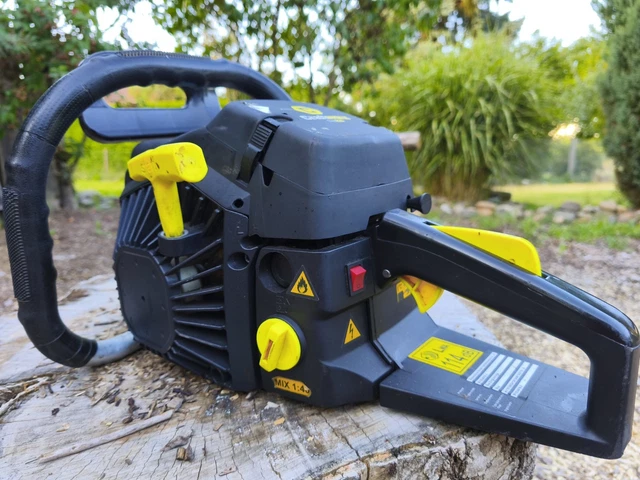 Sägenspezi Schwert-Set 38 Cm Für Makita EA4300F – Mit 2 Vollmeißelketten .325 64TG, 1,3 Mm