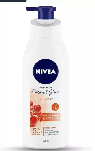 NIVEA Lotion pour le corps Natural Glow & Smoother - 50 ml, SPF 15, Répare...