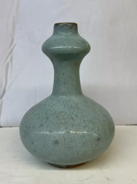 chinese antique porcelain vase.  Song Period.  7 1/4 inches