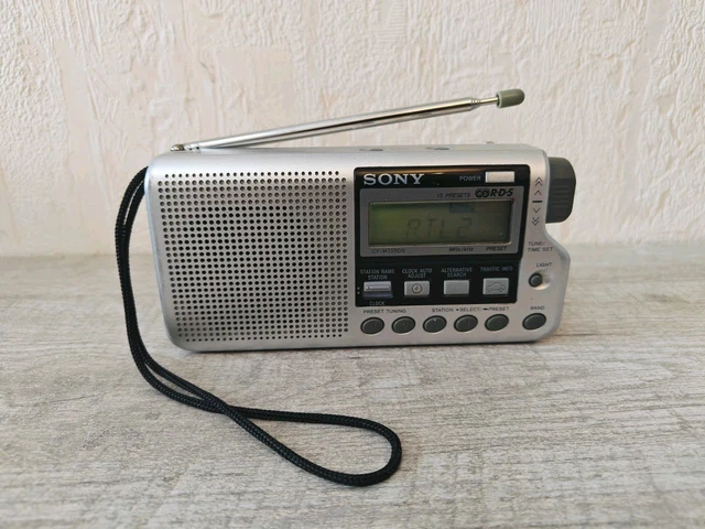 Boombox Ghettoblaster JVC RC-323W / worldwide shipping
