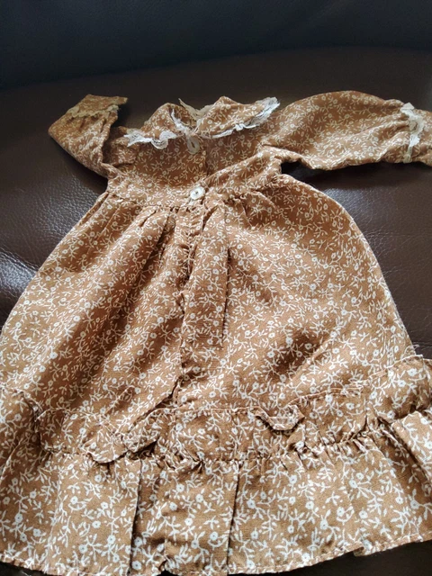 Robe Poupee Famosa Bella Autre