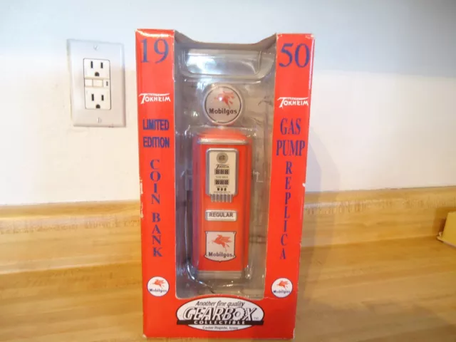 Gearbox Collectible 1950 Tokheim Mobilgas Limited Edition Coin Bank 8"