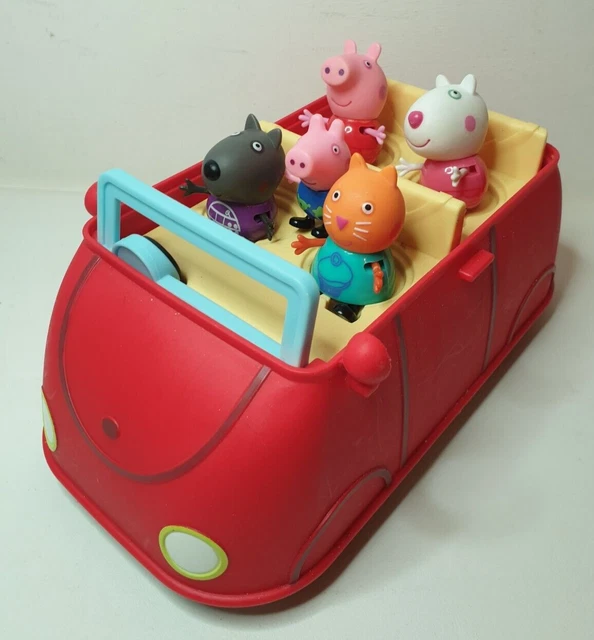PEPPA PIG PEPPAS Adventures Family Red Car with 5 x Figures and Sound