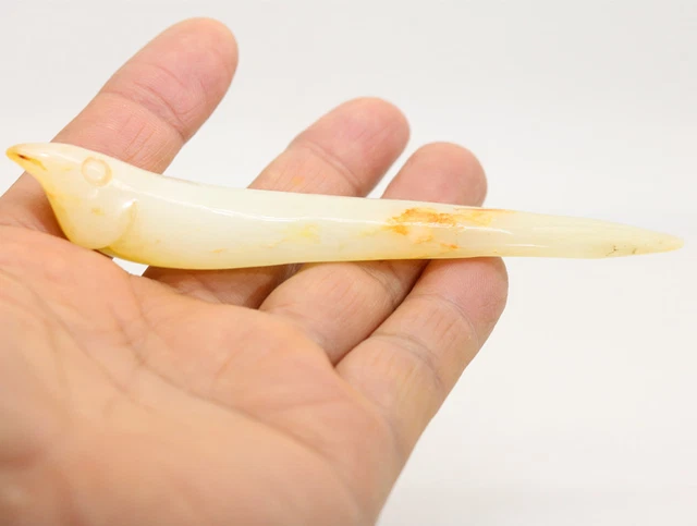 Collection hand-carved Chinese HeTian white jade bird amulet pendant D588