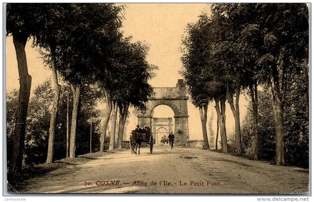 58 COSNE SUR LOIRE - allee de l'ile, le petit pont
