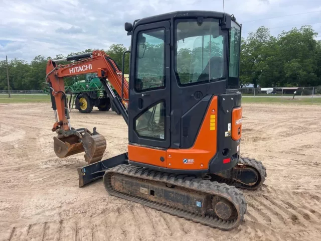 2019 HITACHI ZX30U  Mini Excavator 875 HRS