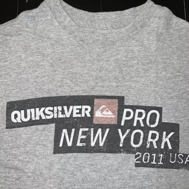 Vtg Quicksilver Pro New York 2011 SHIRT Men’s Small Gray Pre-WSL ASP N. America