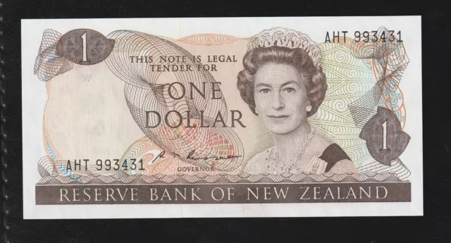 New Zealand, 1 Dollar, ND( 1985 - 89), P-169b, S.T. Russell, UNC Banknote