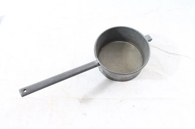 Antiguo Colador de Cocina Tamiz Colador Con Palo Stielsieb Vintage