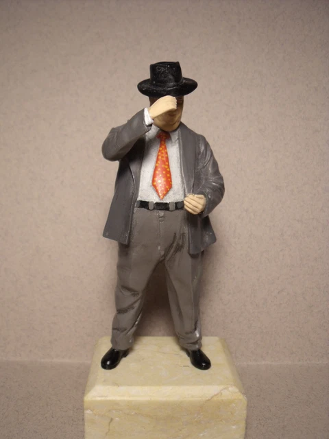 FIGURINE 1/18 LE CHIEN DE COLUMBO VROOM NOT PEINT NOREV WELLY