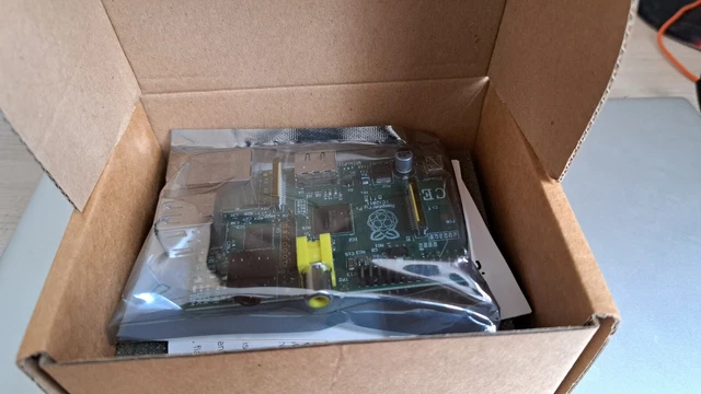 RASPBERRY PI 4 Model B Single-Board Computer EUR 1,14 - PicClick FR