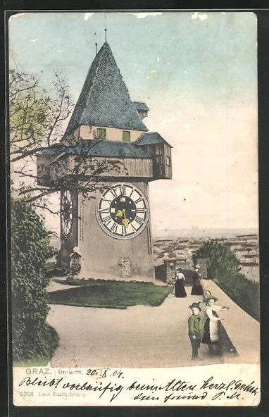 Ansichtskarte Graz, Uhrturm mit Passanten 1904