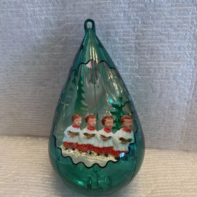 Diorama Teardrop Plastic Green Christmas Ornament Choir Boys  Vtg