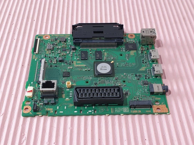 Carte mère Sony Kdl 49 pouces 1 981 541 21... démontée d'un écran cassé