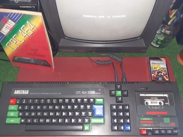 Amstrad Cpc 6128 clavier 128Ko AZERTY 100 % Fonctionnel sans écran et disque 18B