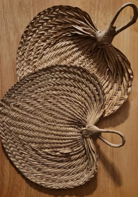 Vintage set of 2 Wicker Hand Fans PALM LEAF Rattan Woven WALL DECOR  Boho Retro