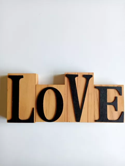 Love Sign Wooden Family Plaque Blocks Home Decor Table Shelf Room Ornament