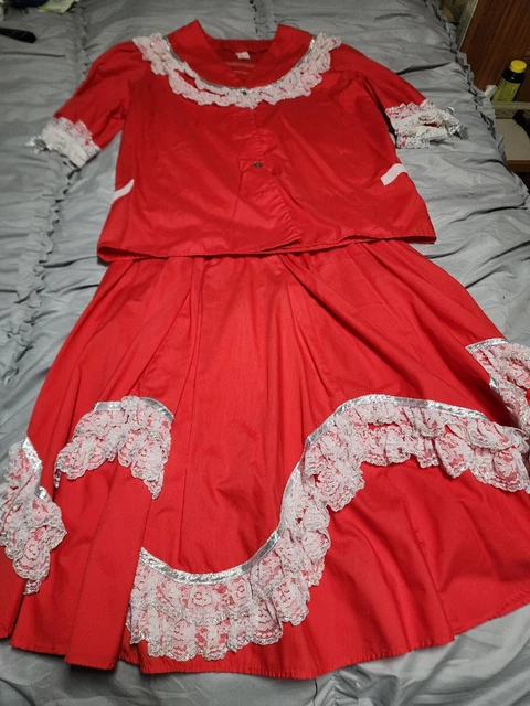 Malco Modes Red Blouse & Skirt.  M.  Vintage RN 70755 San Francisco With Extras