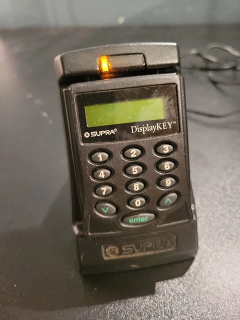 Supra DisplayKEY Real Estate Electronic Display Key and Charger As Is