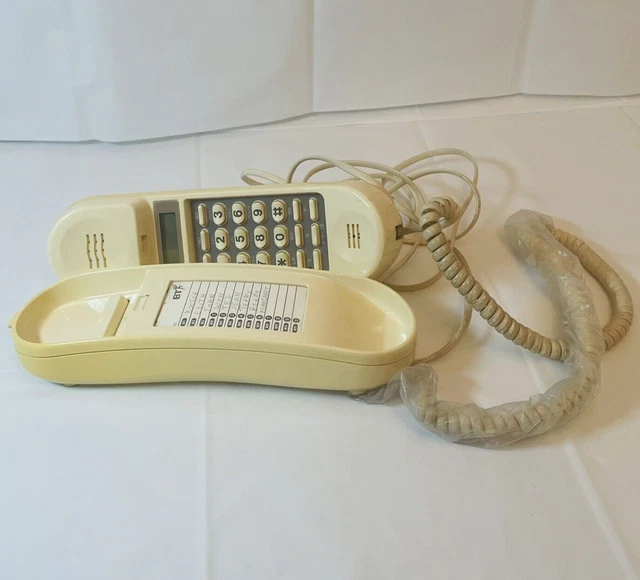 BT WALL PHONE corded landline model Duet 100 plus LCD clam shell
