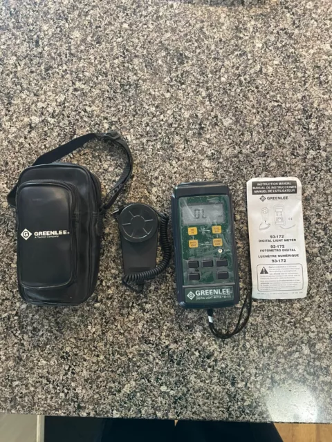 Greenlee Digital Light Meter 93-172 Luminous Flux Meter w/ Sensor & Case