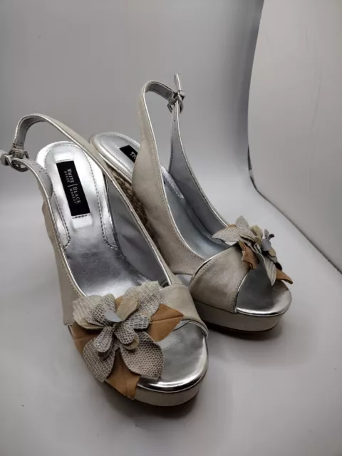 White House Black Market Womens Size 6 - 6.5 Silver Gray Straw Wedge Heel Sandal